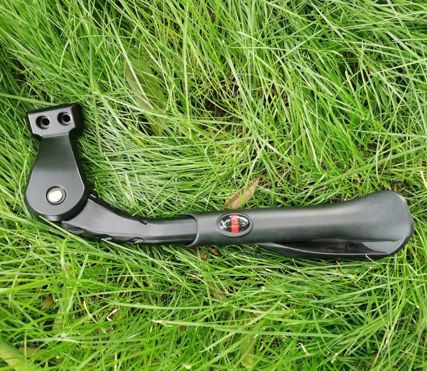 Bike Kickstand Aluminium Adjustable Center Bicycle Kickstand suitable Rear Side Bicycle Kickstand Fit for 26" 27.5" 29" 700C Bike Kick Stand for Bicycles Kickstand