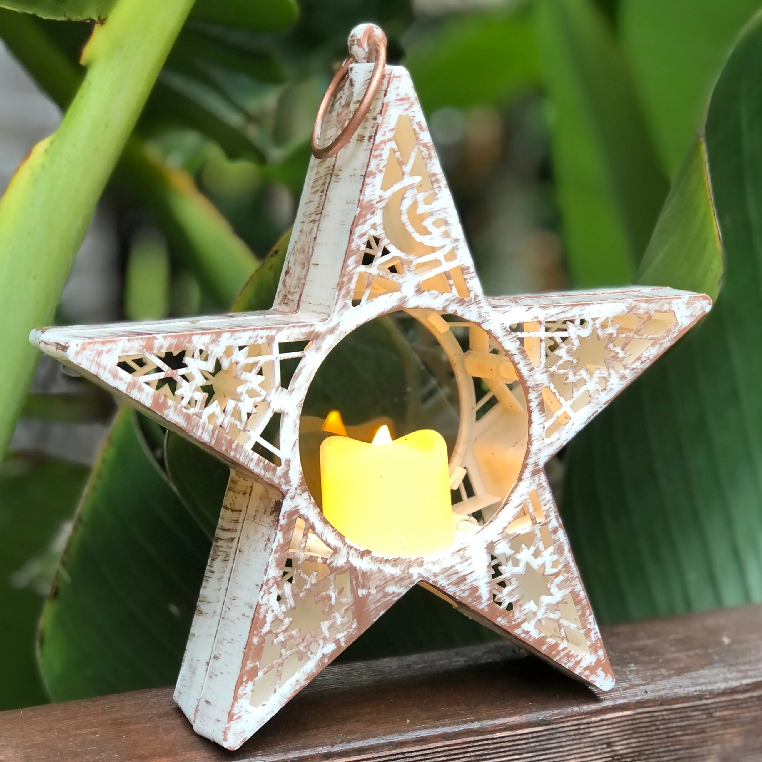 SALE - Star lantern with LED candle (batteries incl)