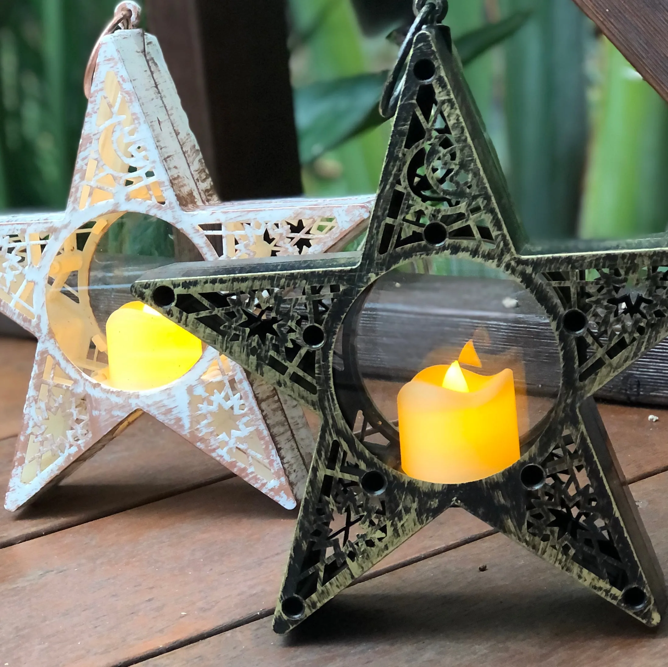 SALE - Star lantern with LED candle (batteries incl)